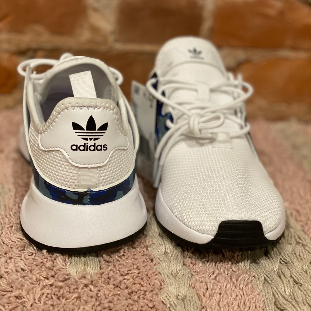 Adidas Sneakers - Picture 2 of 6